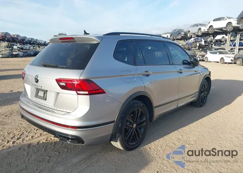 2022 Volkswagen Tiguan 2.0T Se R-Line Black from USA, damaged, VIN 3VVCB7AX2NM052876